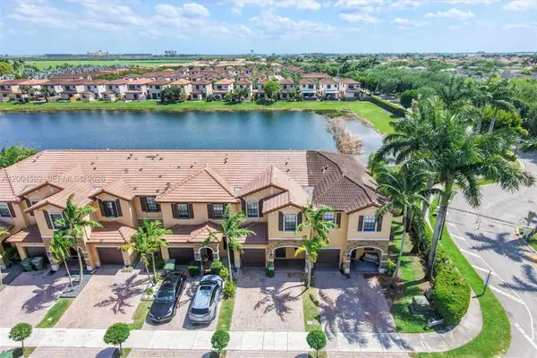 3728 NE 3rd Ct, Homestead, FL 33033