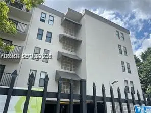 6950 W 6th Ave #415, Hialeah, FL 33014 - #1