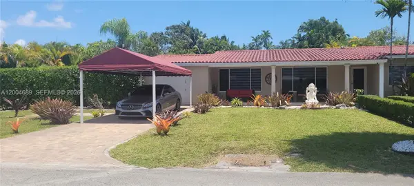 Address Withheld By Seller, South Miami, FL 33143