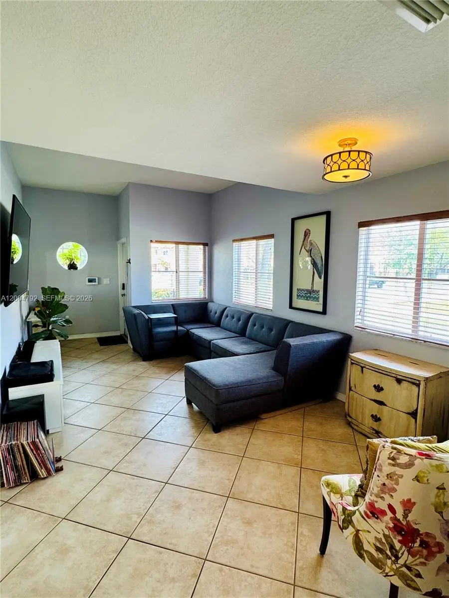 8906 SW 221st Ter, Cutler Bay, FL 33190 - #3