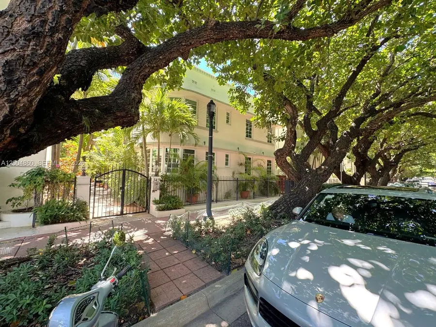 349 Meridian Ave #B202, Miami Beach, FL 33139 - #3