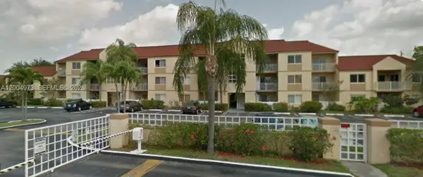 18810 NW 57th Ave #202, Hialeah, FL 33015