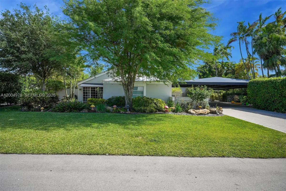 15540 SW 152nd Ter, Miami, FL 33187 - #1