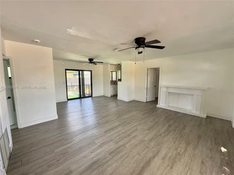 6901 SW 10th Ct, Pembroke Pines, FL 33023 - #2