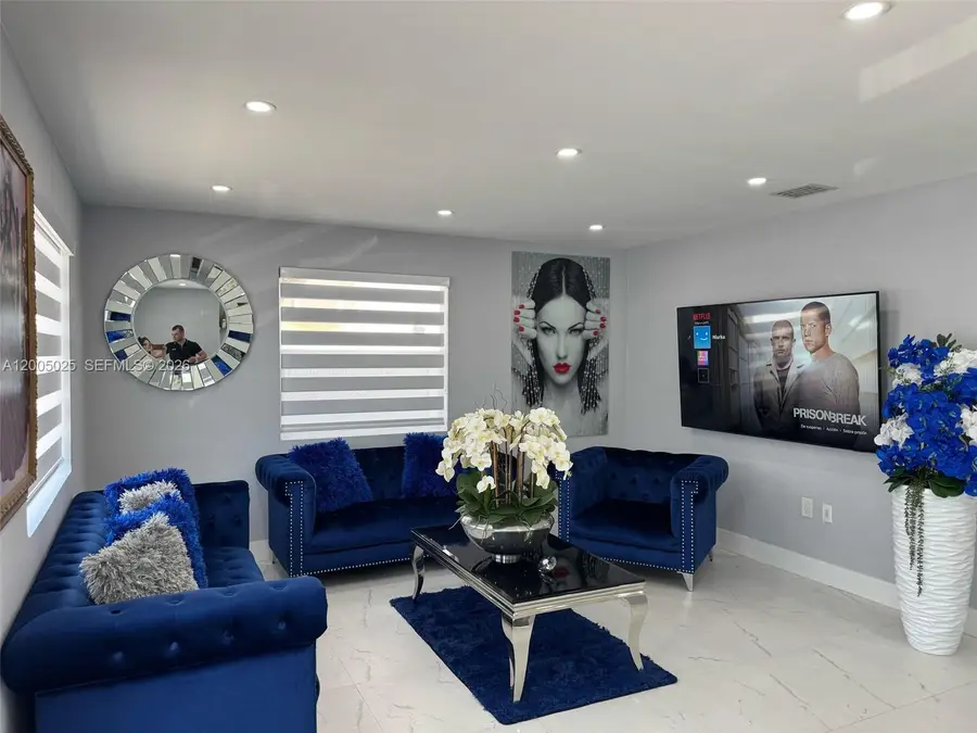 729 E 23rd St, Hialeah, FL 33013 - #3