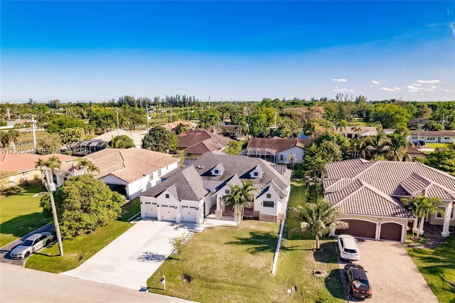 11240 NW 23rd St, Plantation, FL 33323 - #3