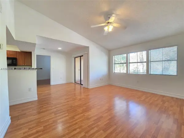 15650 SW 105th Ln #502, Miami, FL 33196