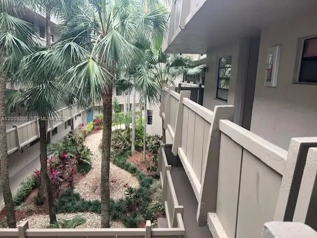 1101 Colony Point Cir #318, Pembroke Pines, FL 33026 - #2