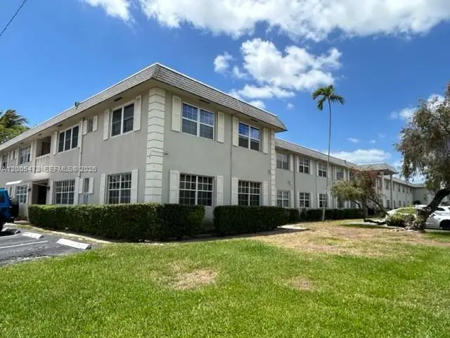 1520 Mckinley St #206E, Hollywood, FL 33020 - #1
