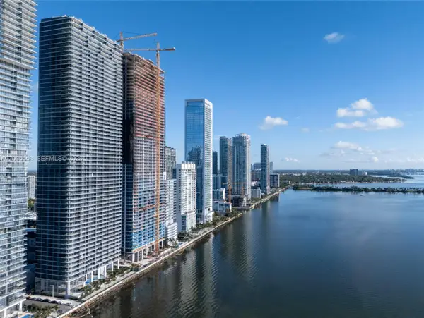 700 NE NE 24th St #3002A, Miami, FL 33137