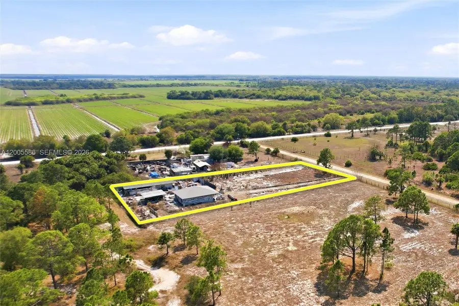 865 S Willow Street, Montura, FL 33440 - #2