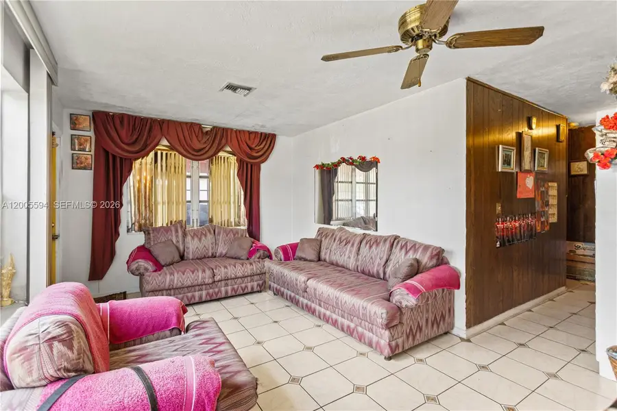 1711 NW 26th Ave, Fort Lauderdale, FL 33311 - #3