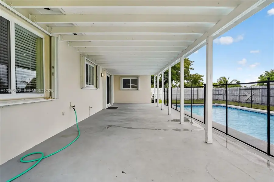 341 NW 15th St, Homestead, FL 33030 - #3