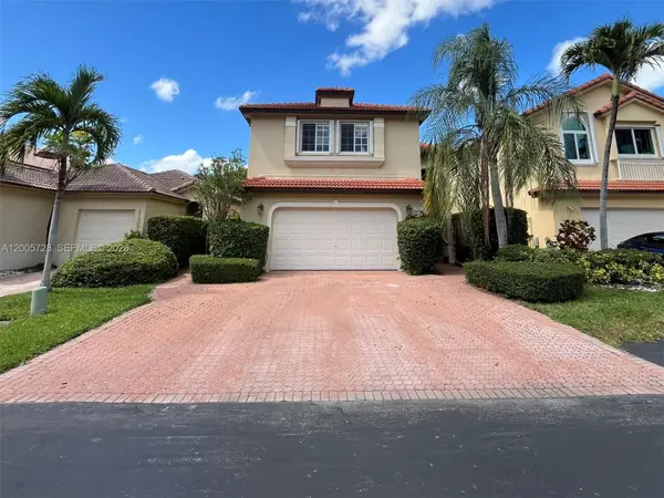 11343 NW 53rd Ln, Doral, FL 33178