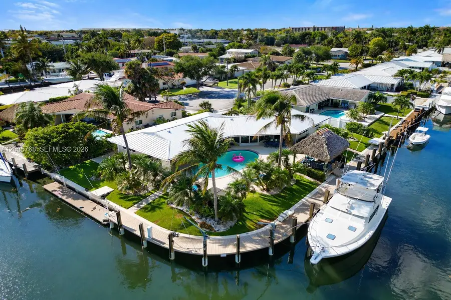 1020 NE 27th Ave, Pompano Beach, FL 33062 - #2