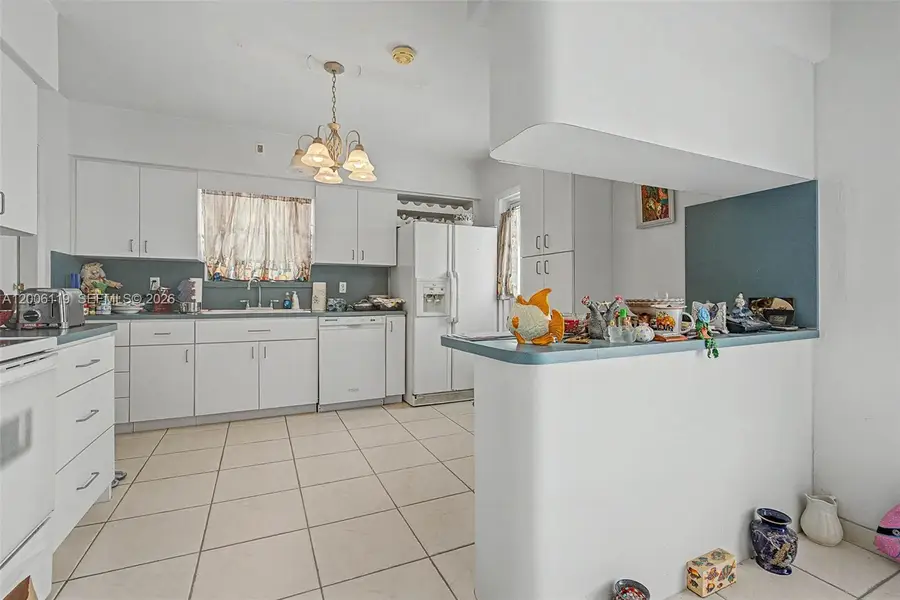 307 Sarto Ave, Coral Gables, FL 33134 - #3