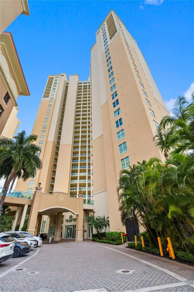 3330 NE 190th St #712, Aventura, FL 33180 - #2