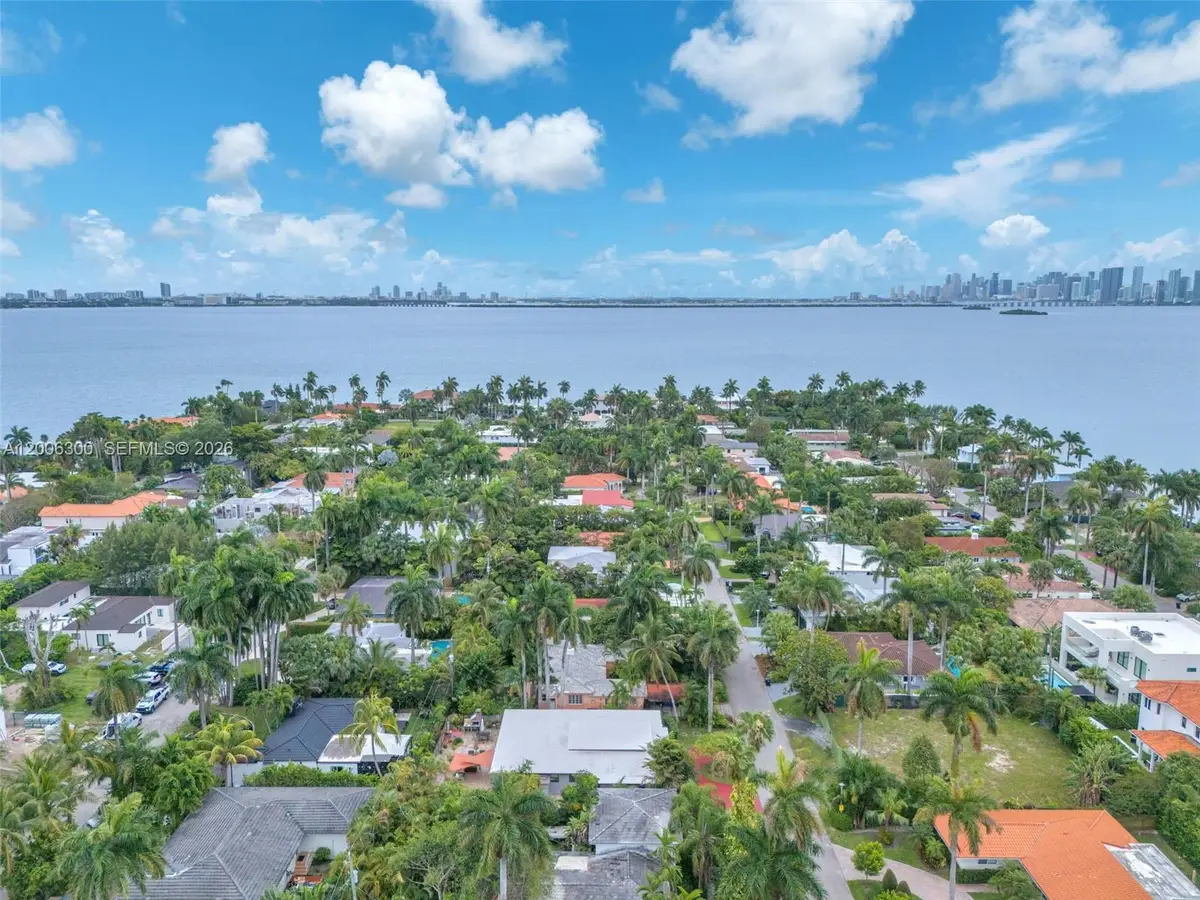 7701 Center Bay Dr, North Bay Village, FL 33141 - #1