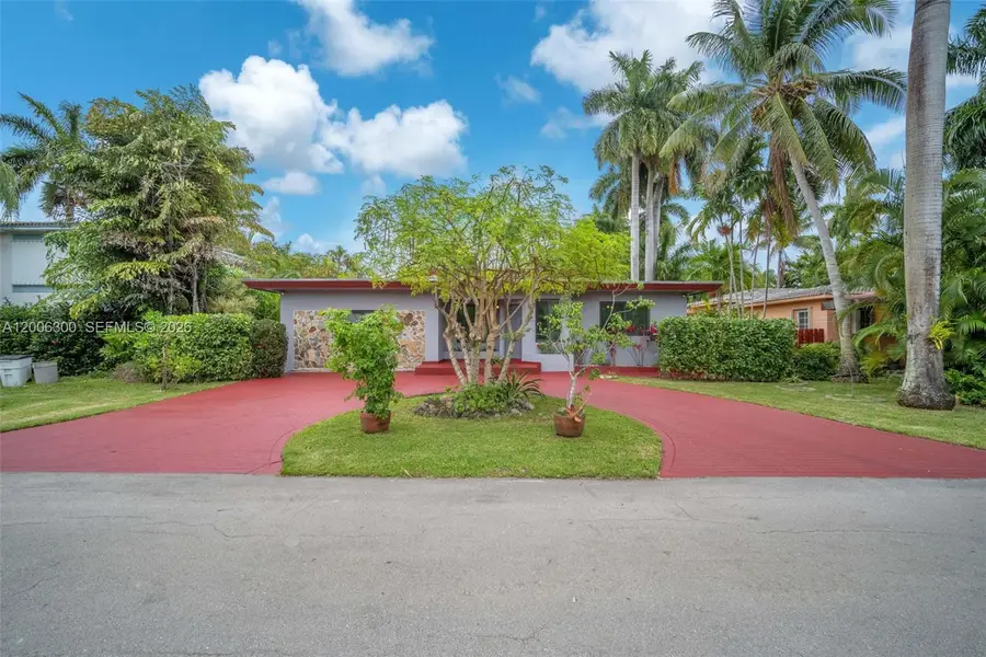 7701 Center Bay Dr, North Bay Village, FL 33141 - #3