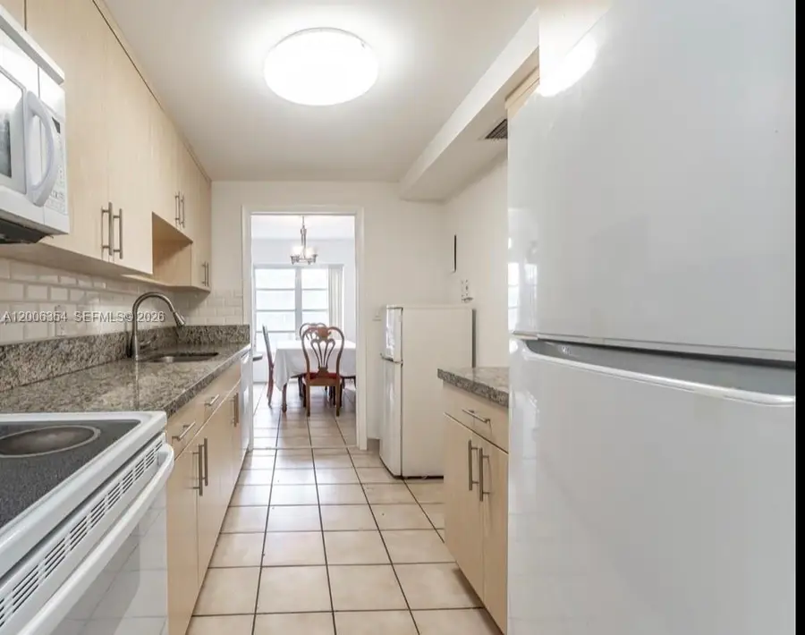 4174 Inverrary Dr #202, Lauderhill, FL 33319 - #3