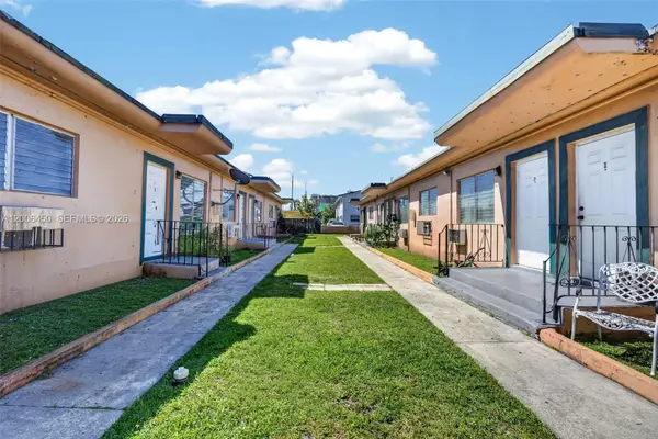 2100 NW 24th St, Miami, FL 33142