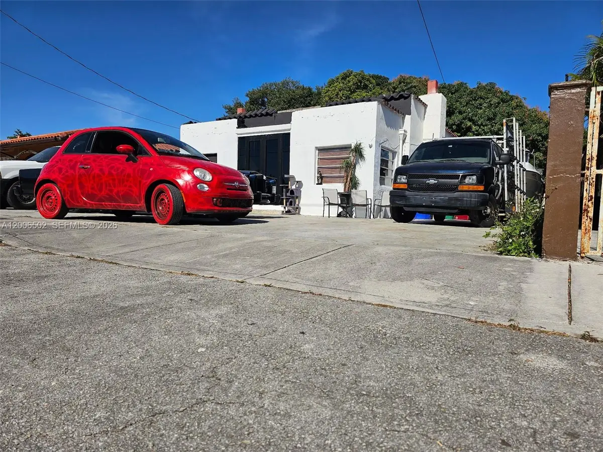 1829 NW 5th St, Miami, FL 33125 - #1