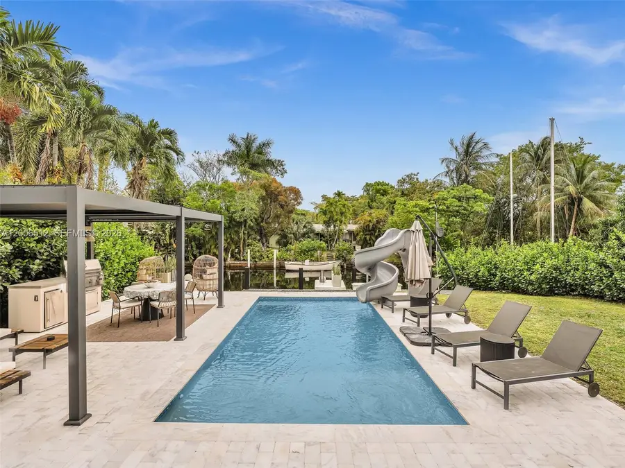 2448 Okeechobee Ln, Fort Lauderdale, FL 33312 - #2