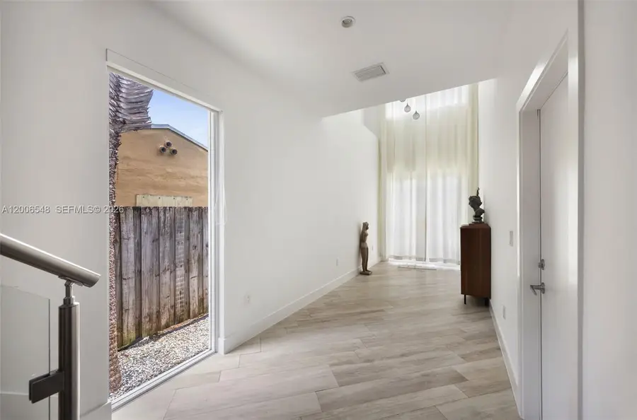 2931 SW 27th Ter #2931, Miami, FL 33133 - #3