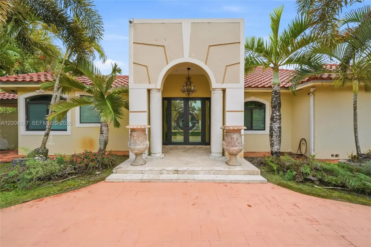 9898 NW 133rd St, Hialeah Gardens, FL 33018 - #1