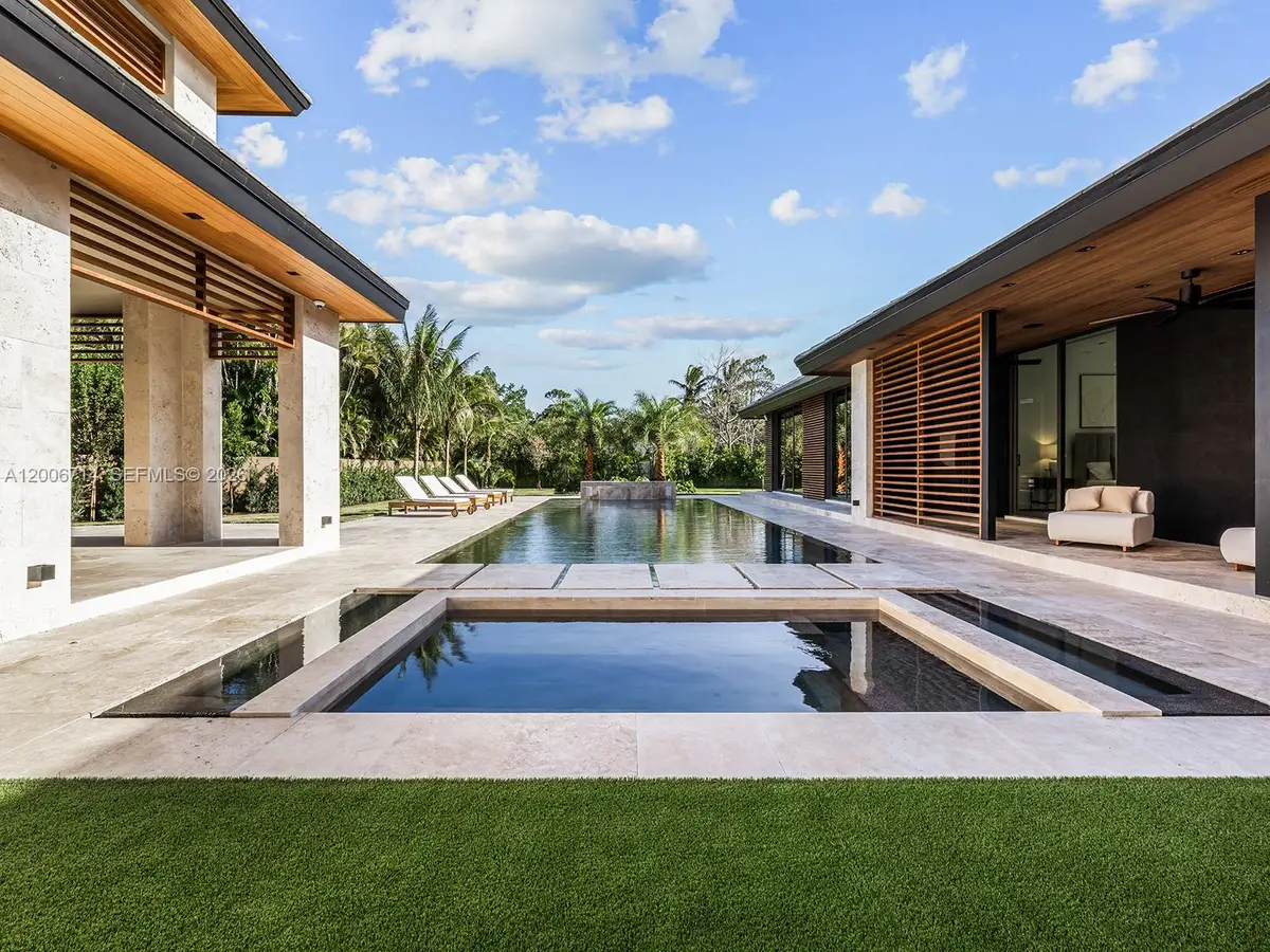 6690 SW 96th St, Pinecrest, FL 33156 - #1