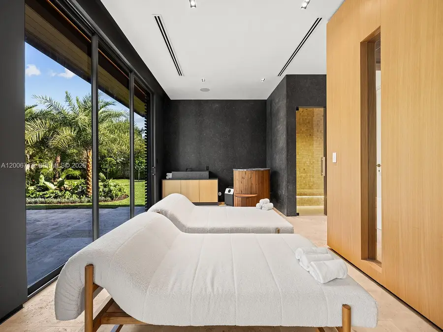 6690 SW 96th St, Pinecrest, FL 33156 - #2