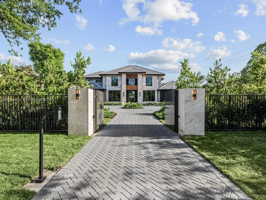 6690 SW 96th St, Pinecrest, FL 33156 - #3