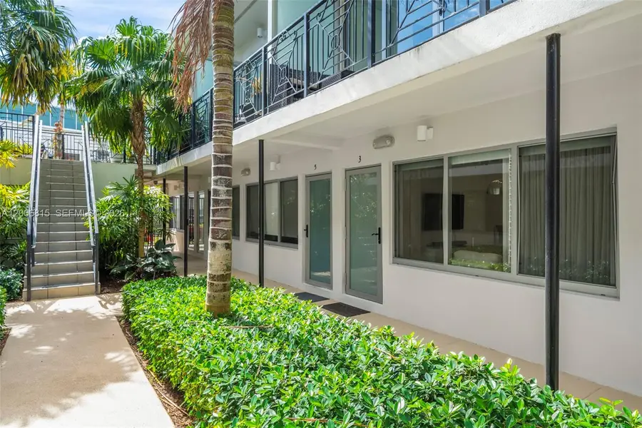 2130 Park Ave #3, Miami Beach, FL 33139 - #2