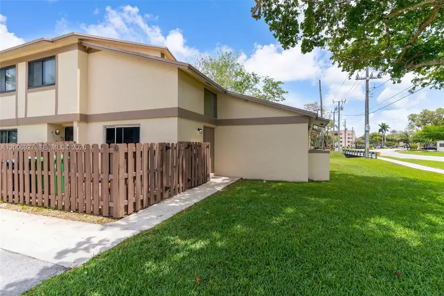 2950 NW 106th Ave #10, Sunrise, FL 33322 - #2