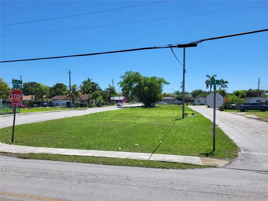 321 SW 6 Street, Homestead, FL 33030 - #2