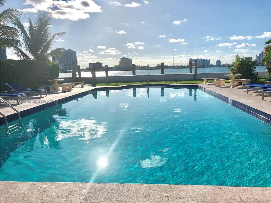 2250 Bay Dr #8, Miami Beach, FL 33141 - #3