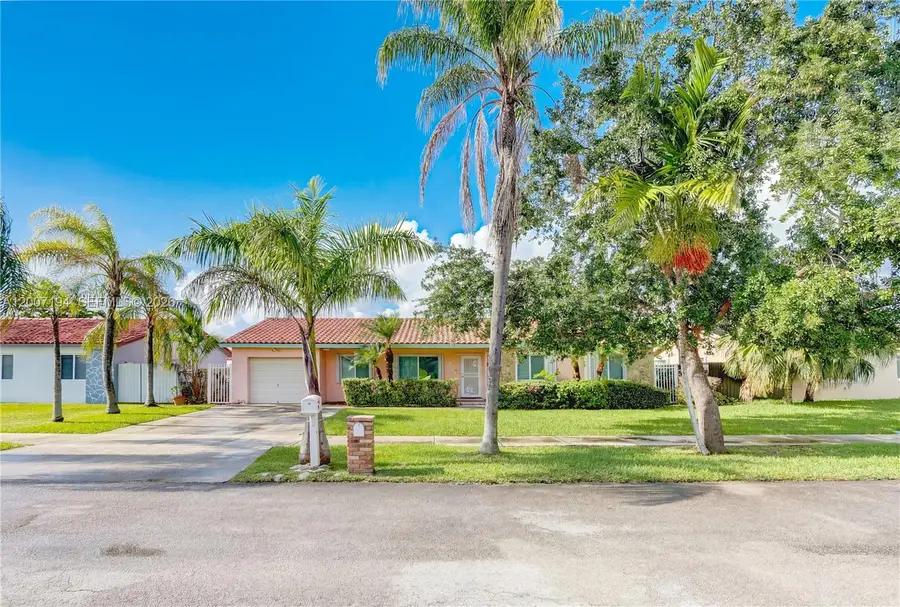 11211 SW 138th Ter, Miami, FL 33176 - #2