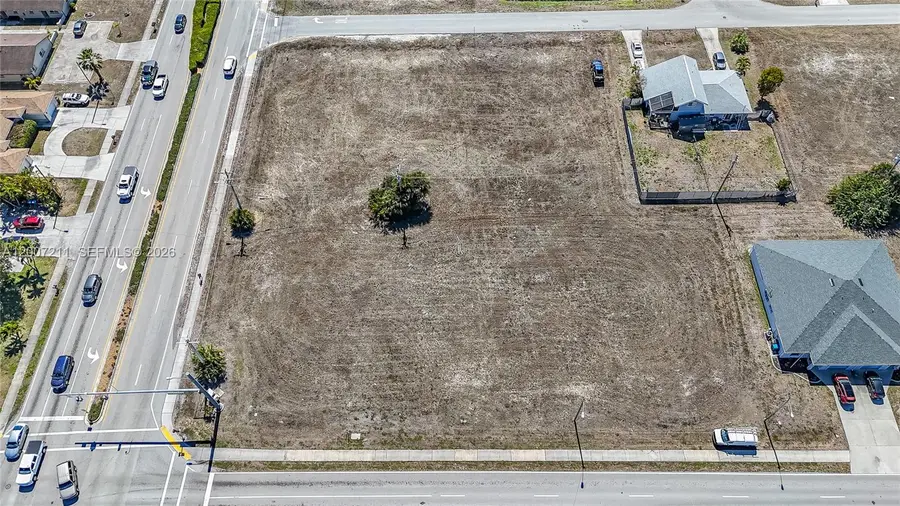 804 Gleason Pkwy, Cape Coral, FL 33914 - #2
