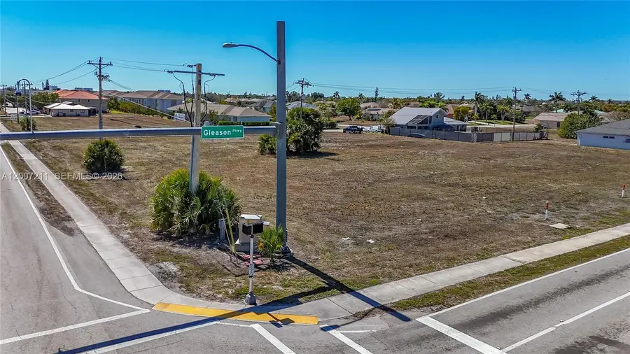 804 Gleason Pkwy, Cape Coral, FL 33914 - #3