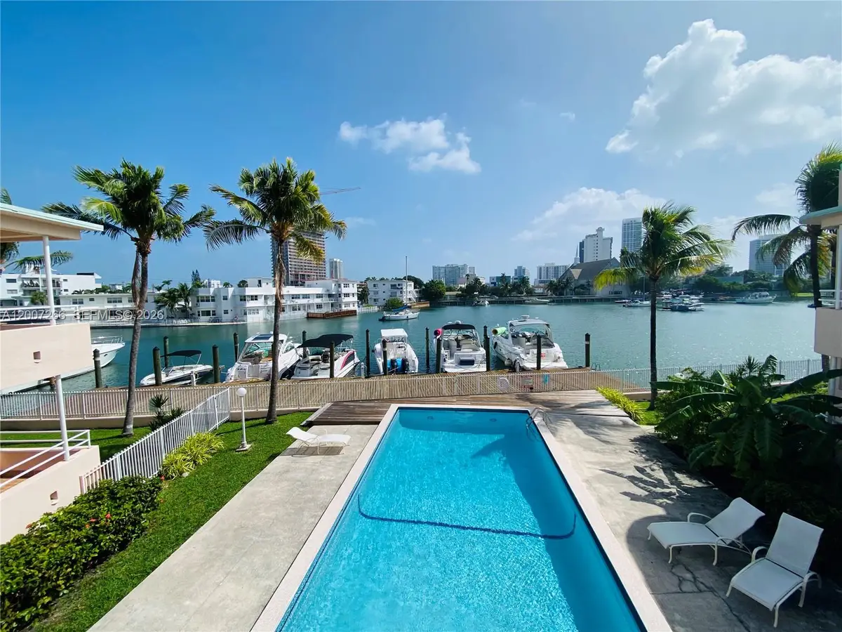 6881 Bay Dr #11, Miami Beach, FL 33141 - #1