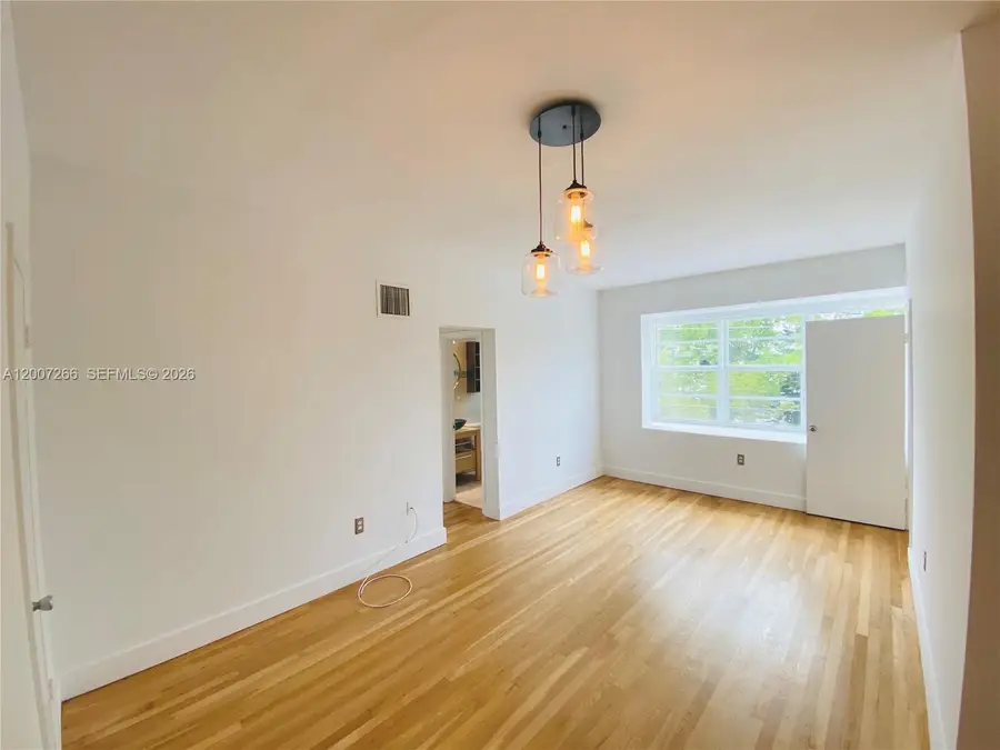 6881 Bay Dr #11, Miami Beach, FL 33141 - #3