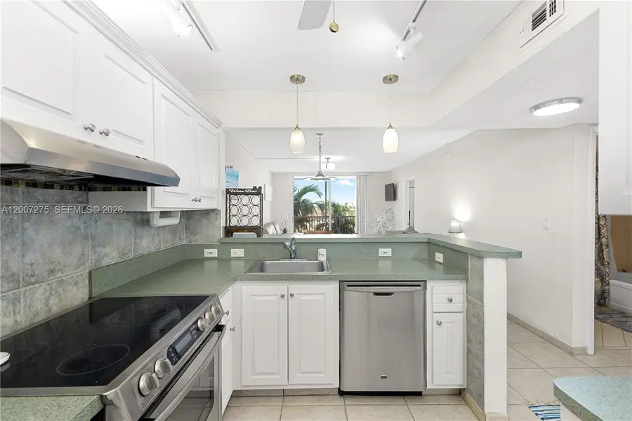 1391 S Ocean Blvd #409, Pompano Beach, FL 33062 - #3