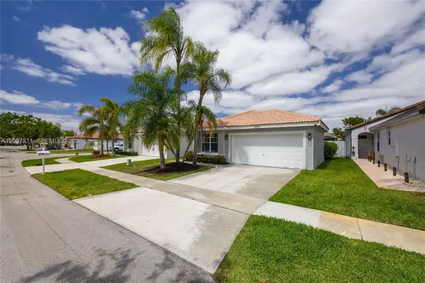 2737 SW 177th Ave, Miramar, FL 33029