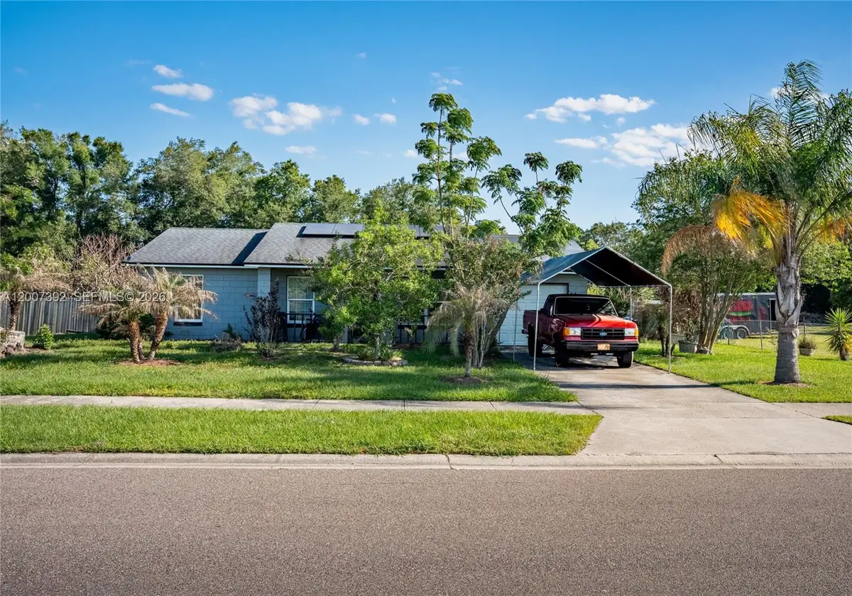 6924 Holly Creek Rd, Tangerine, FL 32798 - #1