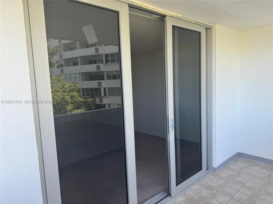 5 Island Ave #5A, Miami Beach, FL 33139 - #3