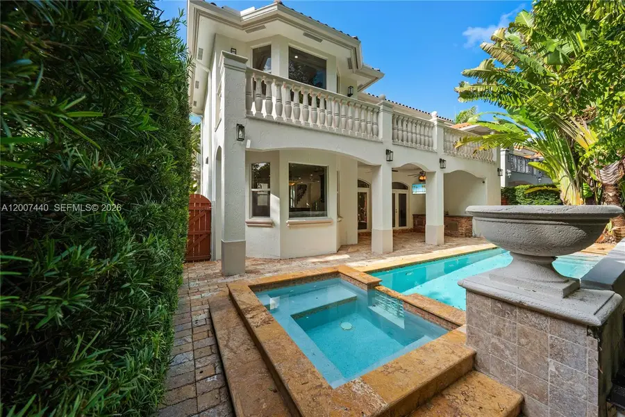 4065 Battersea Rd, Miami, FL 33133 - #2