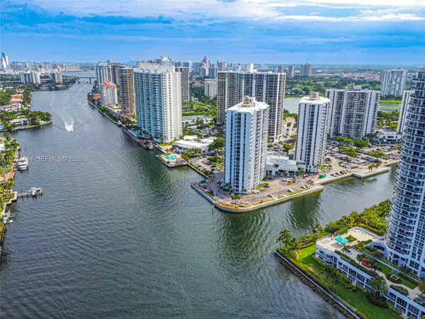 20505 E Country Club Dr #931, Aventura, FL 33180