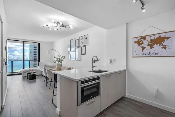 501 NE 31st St #3704, Miami, FL 33137