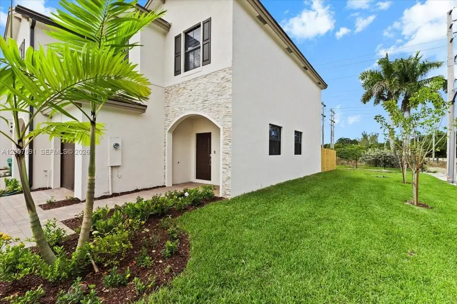23210 SW 133rd Ct, Homestead, FL 33032 - #2