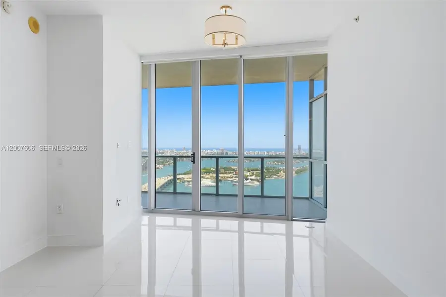 1100 Biscayne Blvd #4402, Miami, FL 33132 - #3